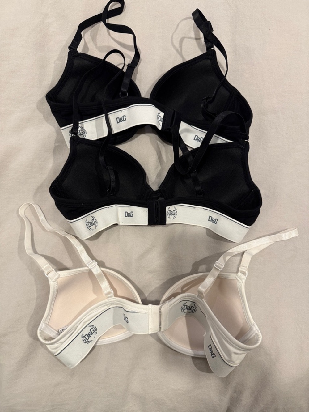 Like NEW - D&G Padded T-Shirt Bras - Trio Pack - 36A - Picture 2 of 10